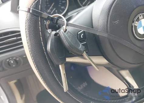 2005 BMW 645Ci z USA, uszkodzony, nr VIN WBAEK73465B325610